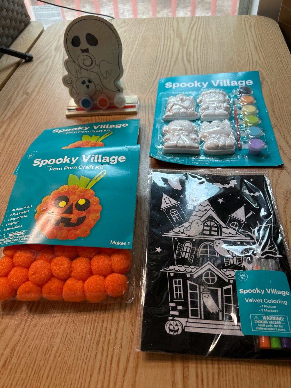 New Bundle of 5 Kids Halloween Pumpkins🎃Ghosts👻Monsters🧛🏽Craft Kits Paints